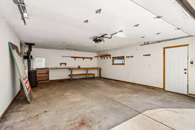 438  Pleasant Ave, Hartford, WI 53027 - Photo 29