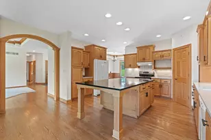 S94W23620 Kunzendorf Ct, Vernon, WI 53103 - Photo 19