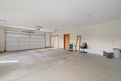 S94W23620  Kunzendorf Ct, Vernon, WI 53103 - Photo 49