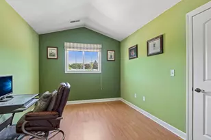 2790 Hidden Dr, Saint Francis, WI 53235 - Photo 17