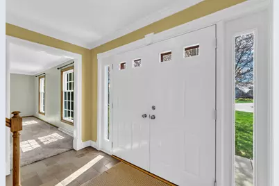 7  Sprucewood Ct, Racine, WI 53402 - Photo 3