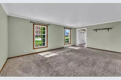 7  Sprucewood Ct, Racine, WI 53402 - Photo 9