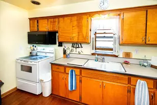 3434 E Bottsford Ave, Cudahy, WI 53110 - Photo 11