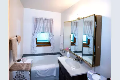 3434 E Bottsford Ave, Cudahy, WI 53110 - Photo 15