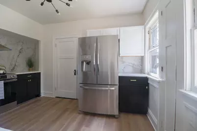 2804  44th St, Milwaukee, WI 53210 - Photo 13