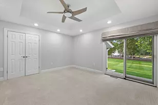 2212 W Sunnydale Ln, Mequon, WI 53092 - Photo 25