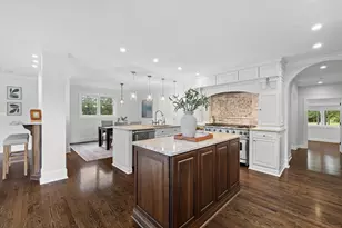 2212 W Sunnydale Ln, Mequon, WI 53092 - Photo 17