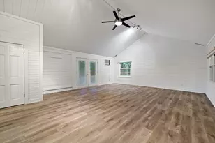 2212 W Sunnydale Ln, Mequon, WI 53092 - Photo 45