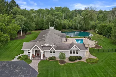 2212 W Sunnydale Ln, Mequon, WI 53092 - Photo 49