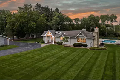 2212 W Sunnydale Ln, Mequon, WI 53092 - Photo 67