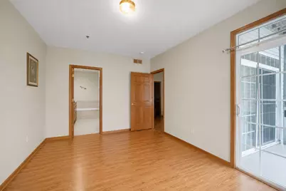 17835 W Radam Dr #17835, New Berlin, WI 53146 - Photo 9