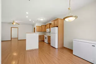 17835 W Radam Dr, New Berlin, WI 53146 - Photo 3