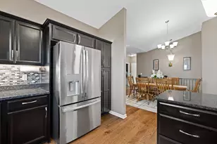 204 Oak Hill Cir, Racine, WI 53105 - Photo 21