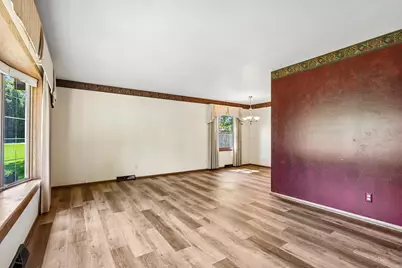 W167N10425  Bridle Path, Germantown, WI 53022 - Photo 5