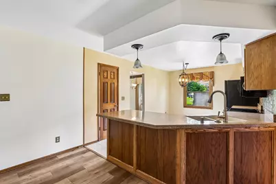 W167N10425  Bridle Path, Germantown, WI 53022 - Photo 19