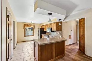 W167N10425 Bridle Path, Germantown, WI 53022 - Photo 17