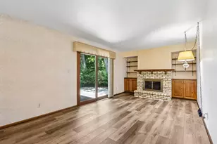 W167N10425 Bridle Path, Germantown, WI 53022 - Photo 13
