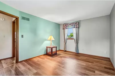 W167N10425  Bridle Path, Germantown, WI 53022 - Photo 33