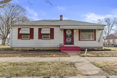 2101 W Fairmount Ave, Milwaukee, WI 53209 - Photo 1