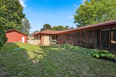 1310  Fairmont Ln, Manitowoc, WI 54220 - Photo 57
