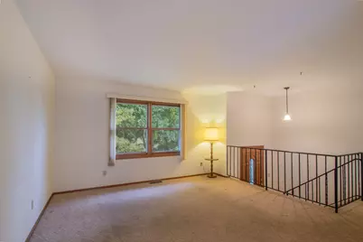 1068  Kiewert St, Watertown, WI 53098 - Photo 9