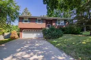 1068 Kiewert St, Watertown, WI 53098 - Photo 1
