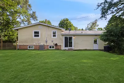 141  Marino Ave, Delavan, WI 53115 - Photo 11