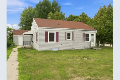 904  Raton Ct, Manitowoc, WI 54220 - Photo 1