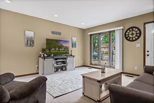 3036 29th Ct, La Crosse, WI 54601 - Photo 5