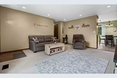 3036  29th Ct, La Crosse, WI 54601 - Photo 3