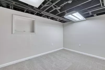 5406 N Shasta Dr, Glendale, WI 53209 - Photo 21
