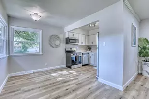 5406 N Shasta Dr, Glendale, WI 53209 - Photo 7