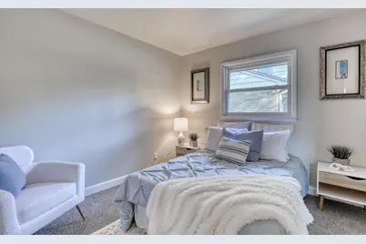 5406 N Shasta Dr, Glendale, WI 53209 - Photo 15