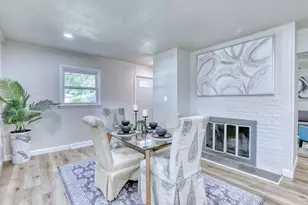 5406 N Shasta Dr, Glendale, WI 53209 - Photo 9