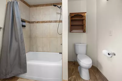 6804  Maple Ter, Wauwatosa, WI 53213 - Photo 27