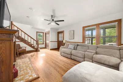 6804  Maple Ter, Wauwatosa, WI 53213 - Photo 7
