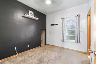 8625 W Lapham St, West Allis, WI 53214 - Photo 15