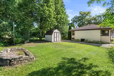2329 N 115th St, Wauwatosa, WI 53226 - Photo 23