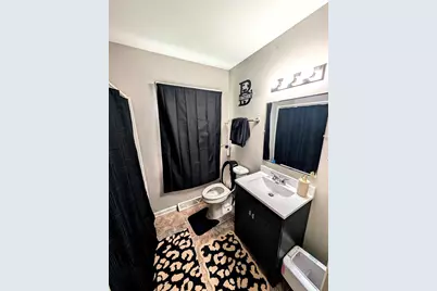 5800 N 63rd St, Milwaukee, WI 53218 - Photo 9