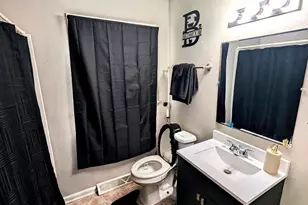 5800 N 63rd St, Milwaukee, WI 53218 - Photo 9