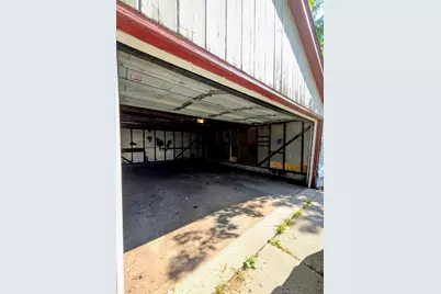 5800 N 63rd St, Milwaukee, WI 53218 - Photo 11