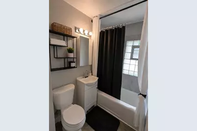 4888 N 22nd St, Milwaukee, WI 53209 - Photo 9