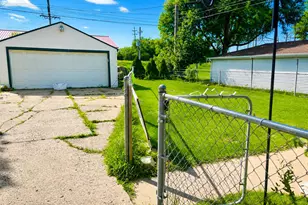 3143 S 99th St, Milwaukee, WI 53227 - Photo 5