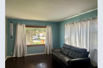 3143 S 99th St, Milwaukee, WI 53227 - Photo 9