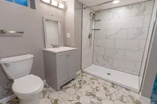 5303 W Wilbur Ave, Greenfield, WI 53220 - Photo 25