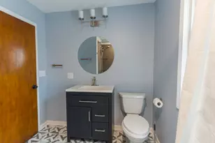 5303 W Wilbur Ave, Greenfield, WI 53220 - Photo 9