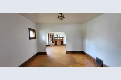 4572 W Fond Du Lac Ave, Milwaukee, WI 53216 - Photo 3