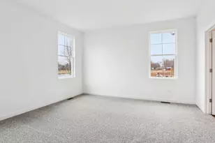 5739 Hunter Dr, Racine, WI 53406 - Photo 15