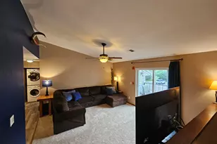 W169N11054 Ashbury Ln, Germantown, WI 53022 - Photo 5