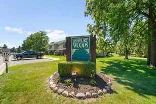 W169N11054 Ashbury Ln, Germantown, WI 53022 - Photo 29